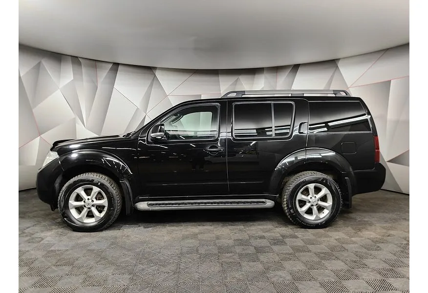 Nissan Pathfinder 2.5 dCi Turbo AT AWD (190 л.с.) Черный в АВИЛОН. Слайд №5