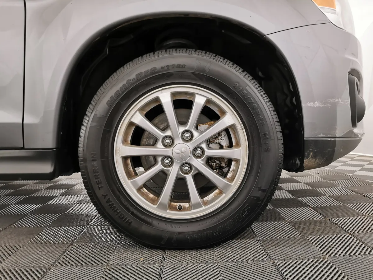 Mitsubishi ASX 1.6 MT 2WD (117 л.с.) Серый в АВИЛОН. Слайд №9