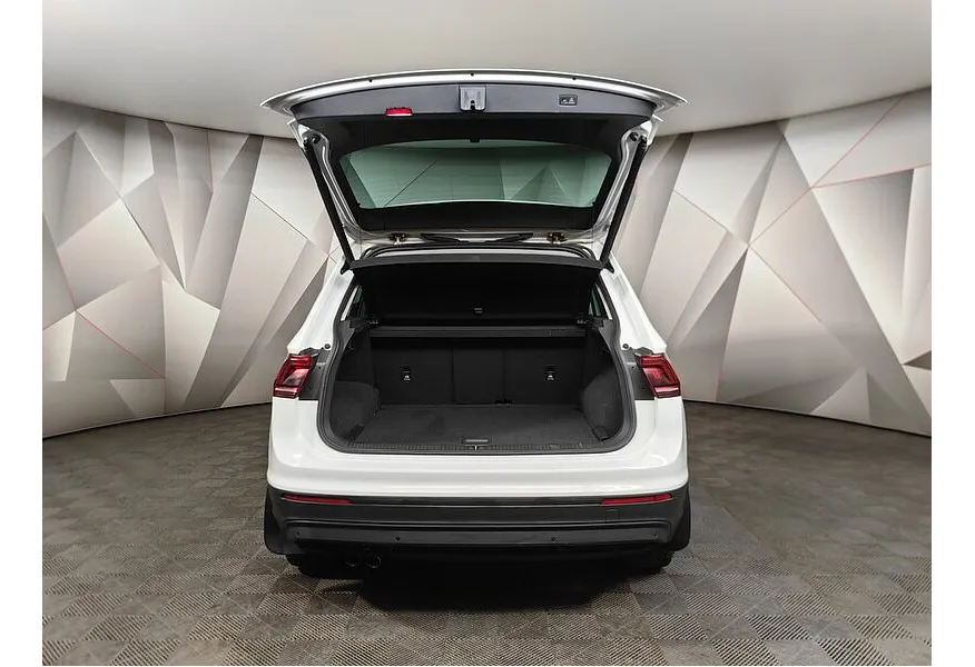Volkswagen Tiguan 1.4 TSI BlueMotion DSG (150 л.с.) Comfortline Белый в АВИЛОН. Слайд №10