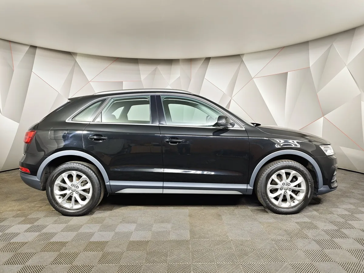 Audi Q3 2.0 TFSI S-tronic quattro (180 л.с.) Черный в АВИЛОН. Слайд №6