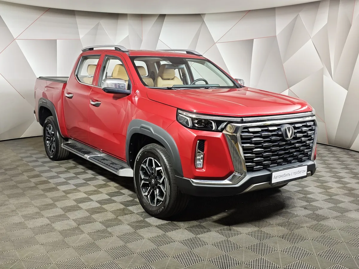 Changan HUNTER PLUS 2.0 AT 4WD (226 л.с.) Luxe Красный в АВИЛОН. Слайд №3