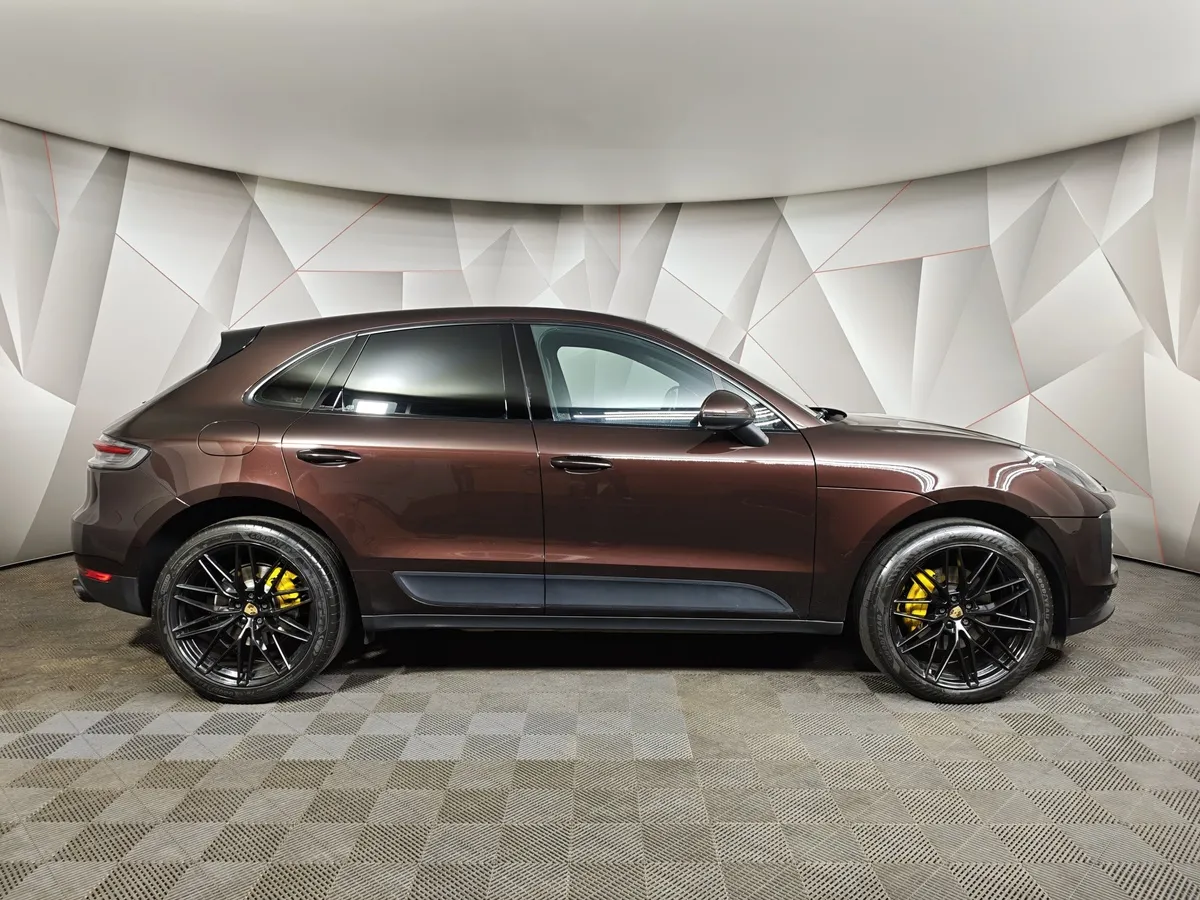 Porsche Macan 2.0 PDK AWD (252 л.с.) Коричневый в АВИЛОН. Слайд №6