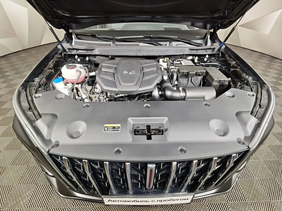 Hongqi HS5 2.0T AT 4WD (245 л.с.) Делюкс Черный в АВИЛОН. Слайд №11