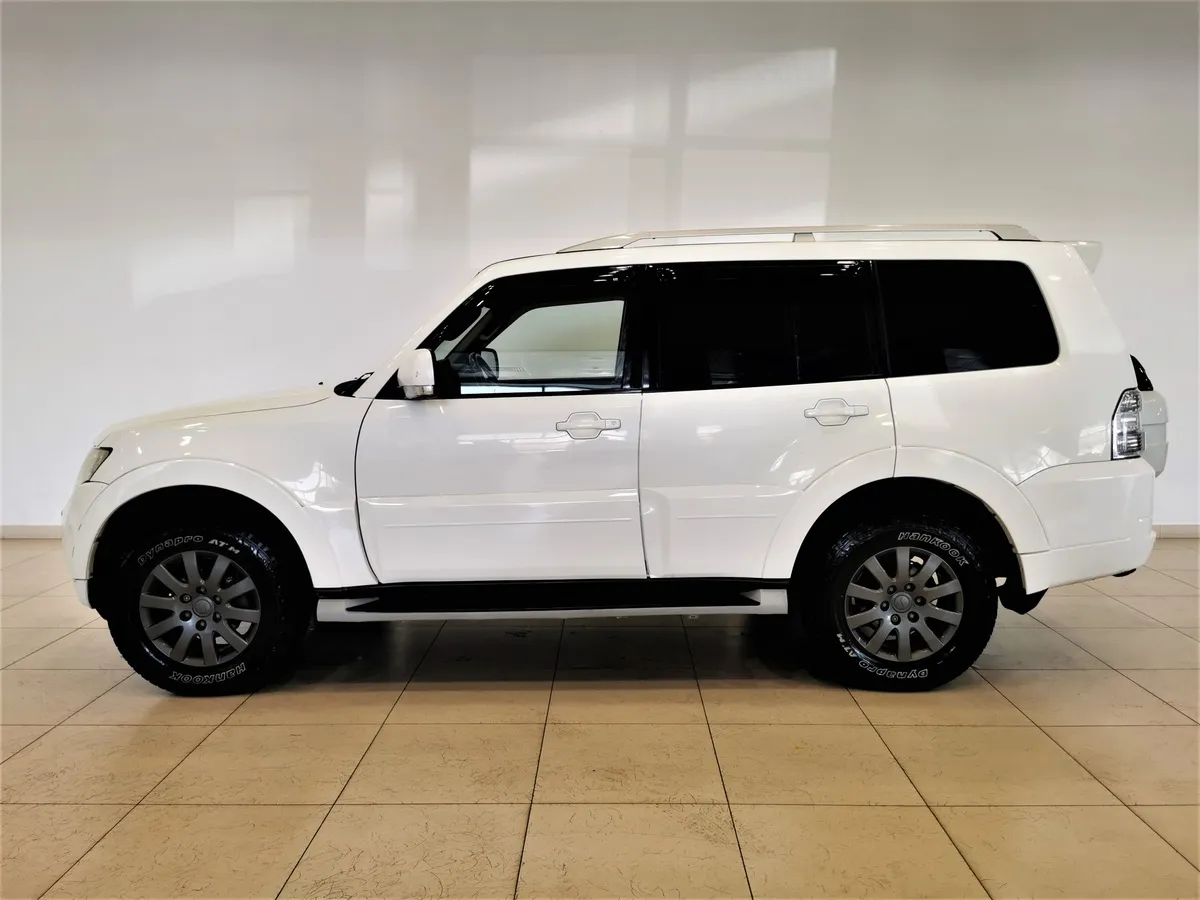 Mitsubishi Pajero 3.0 AT AWD (178 л.с.) Белый в АВИЛОН. Слайд №5