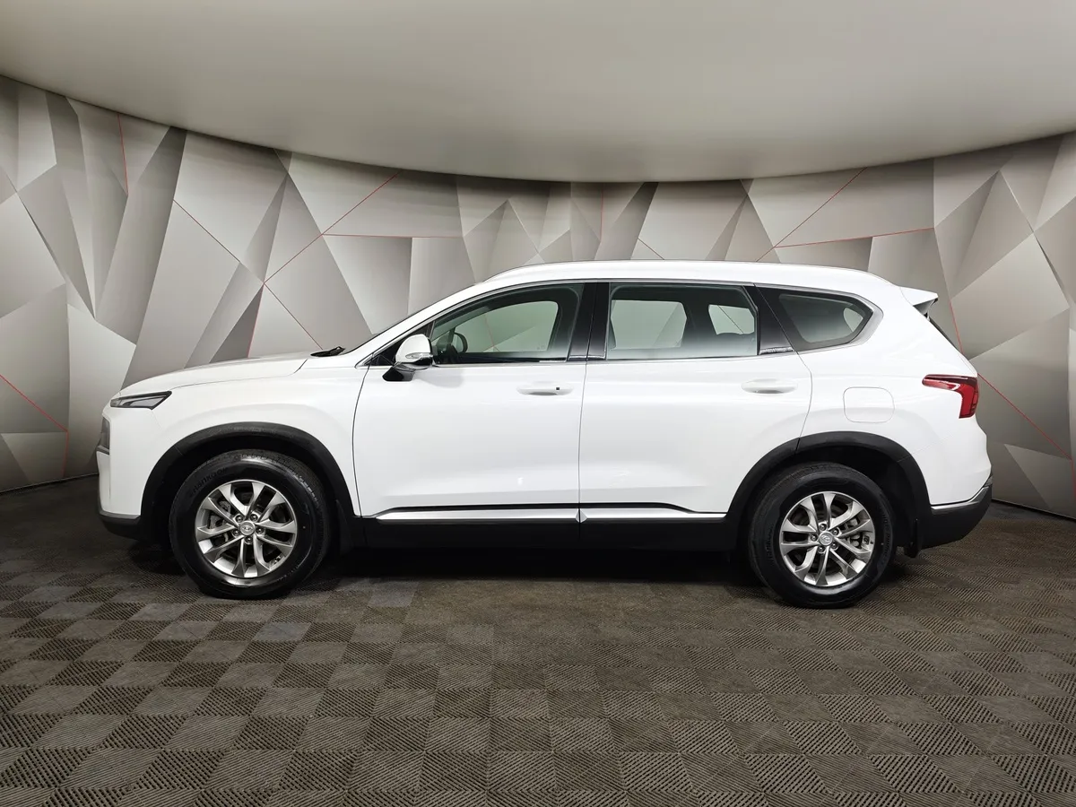 Hyundai Santa Fe 2.2 CRDi AWD 8AT (200 л.с.) Lifestyle Белый в АВИЛОН. Слайд №5