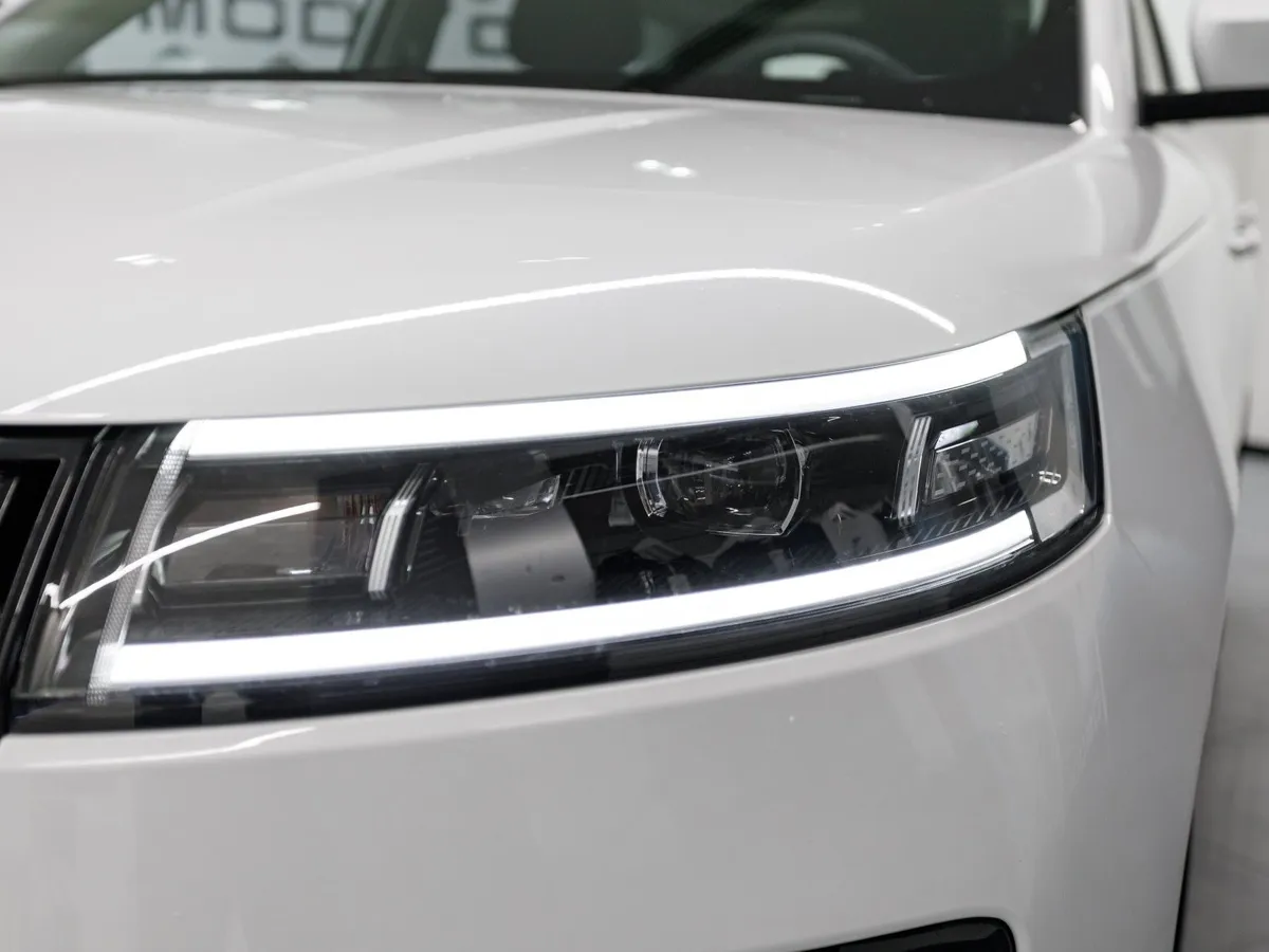 JELAND J6 1.6T DCT 4WD (150 л.с.) Престиж Белый в АВИЛОН. Слайд №17