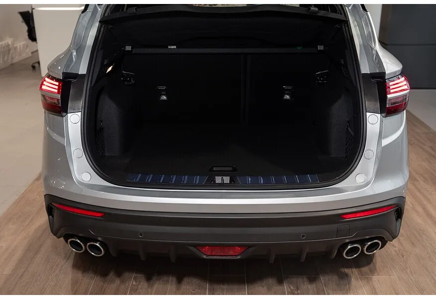 Belgee X50 1.5T 7DCT 2WD (150 л.с.) Prestige Серебристый в АВИЛОН. Слайд №20