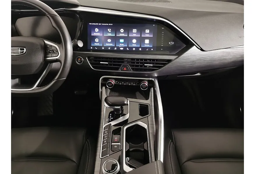 Geely Tugella 2.0 AT AWD (238 л.с.) Flagship Черный в АВИЛОН. Слайд №13
