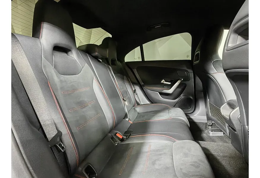 Mercedes-Benz CLA 200 7G-DCT (150 л.с.) Sport Черный в АВИЛОН. Слайд №16