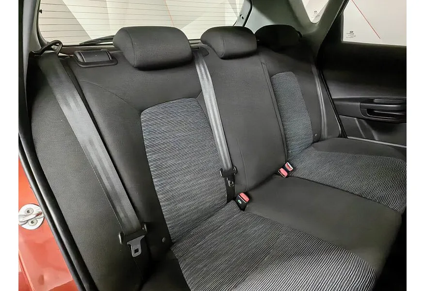 Kia Ceed 1.6 AT (122 л.с.) Красный в АВИЛОН. Слайд №16