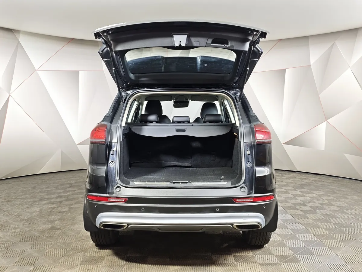 Geely Atlas Pro 1.5T AT FWD (177 л.с.) Luxury Черный в АВИЛОН. Слайд №12