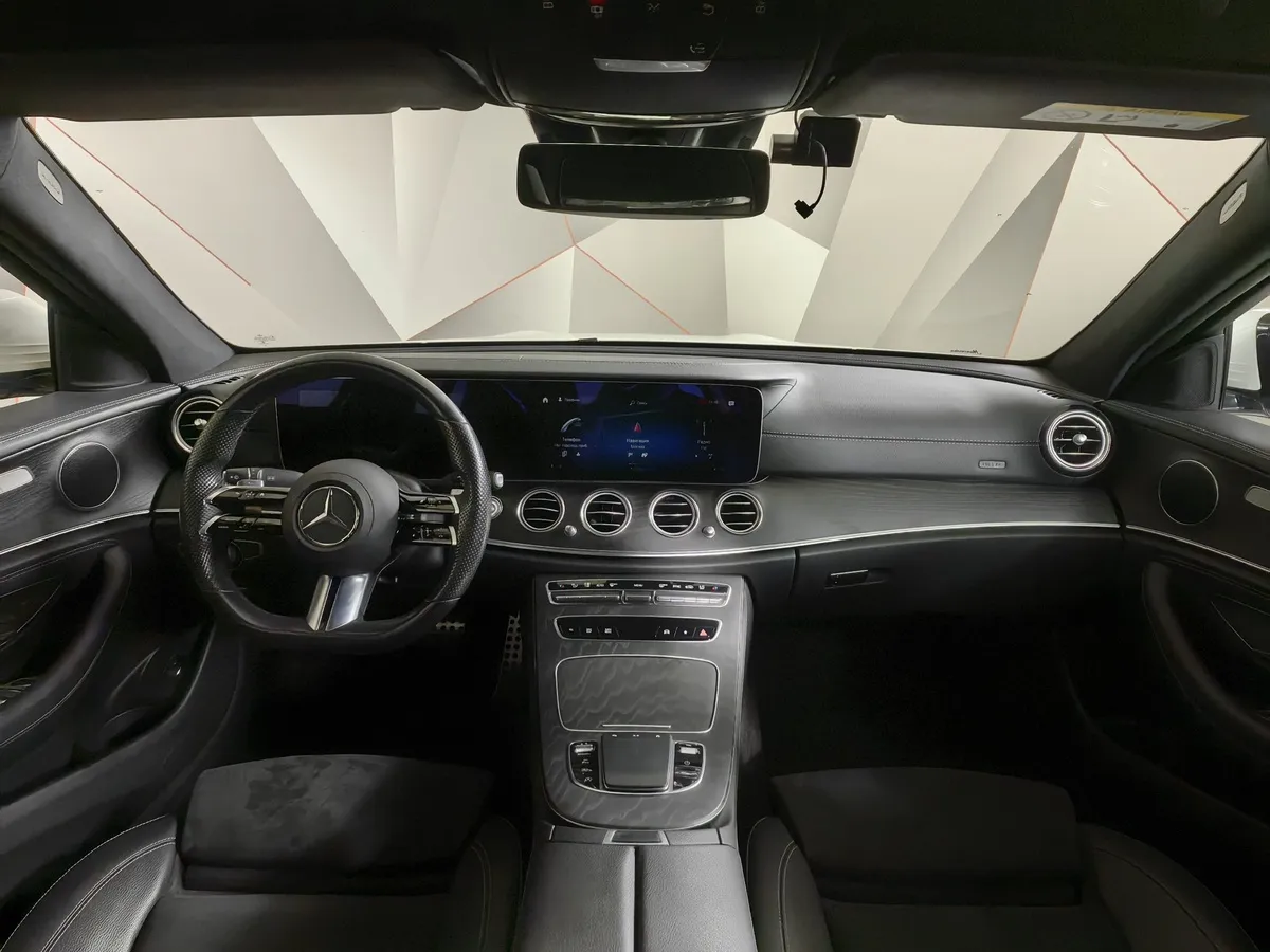 Mercedes-Benz E-Класс E 200 4MATIC 9G-TRONIC (184 л.с.) Sport Белый в АВИЛОН. Слайд №14