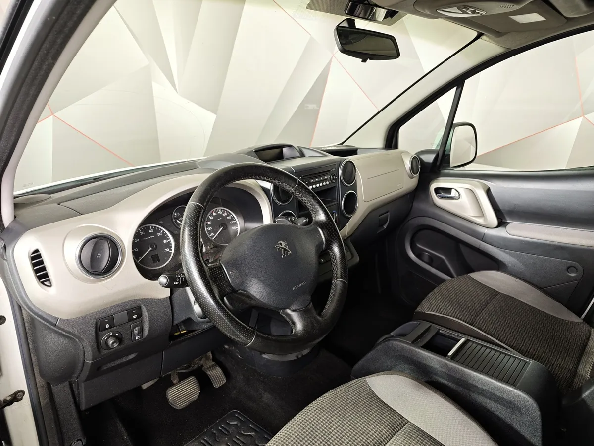 Peugeot Partner 1.6 e-HDi ETG (90 л.с.) Белый в АВИЛОН. Слайд №17
