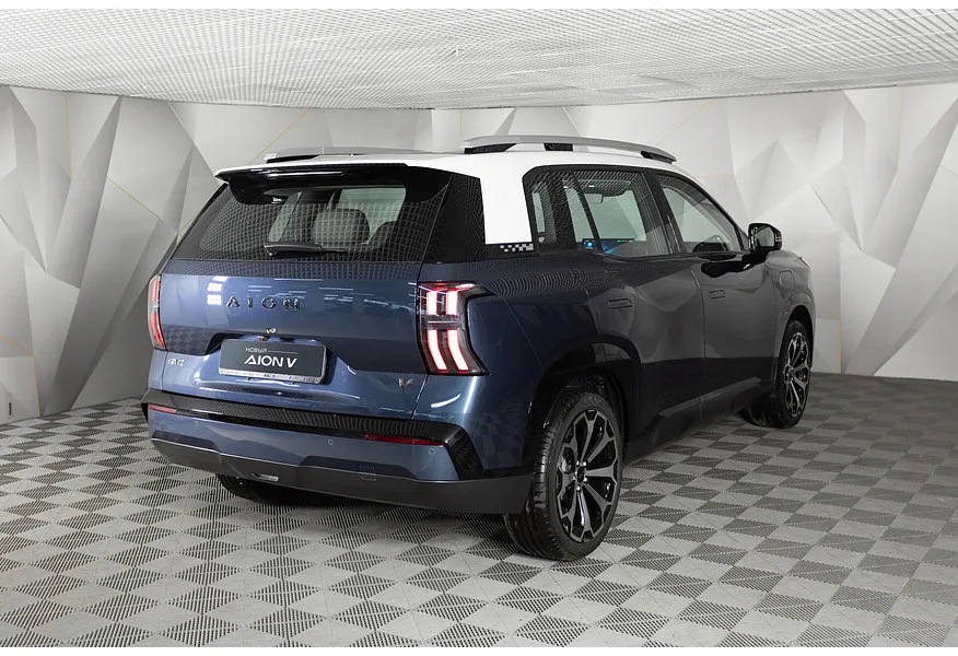 GAC Aion V AT 2WD (204 л.с.) EX Premium Синий в АВИЛОН. Слайд №4