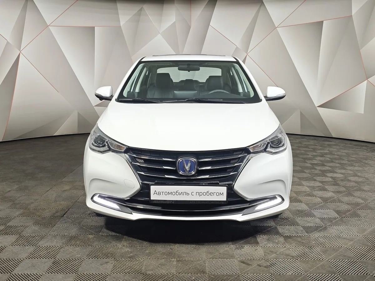 Changan Alsvin 1.5 DSG 2WD (107 л.с.) Tech Белый в АВИЛОН. Слайд №7