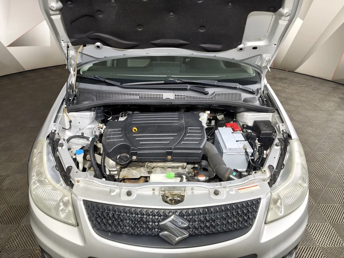 Suzuki SX4 1.6 AT (112 л.с.) GL+ Серебристый в АВИЛОН. Слайд №11
