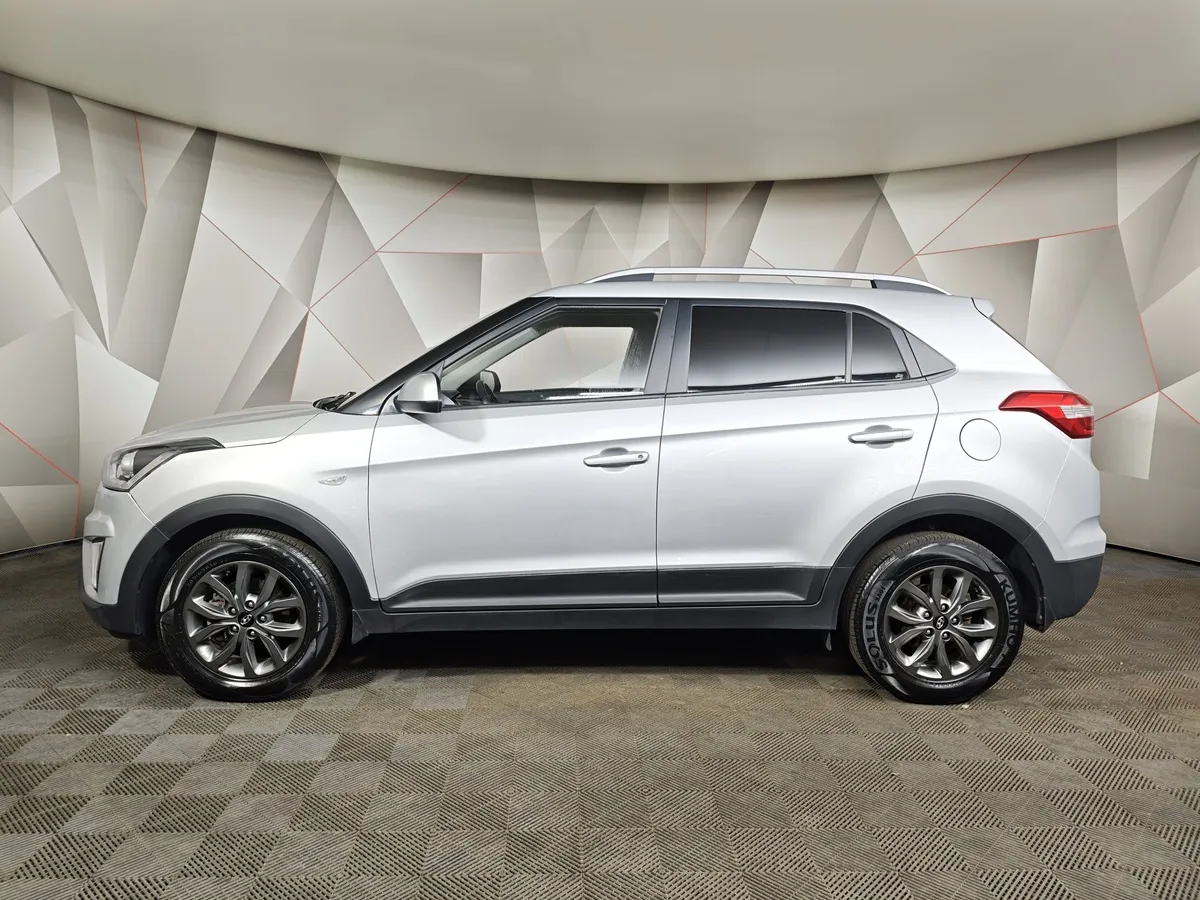 Hyundai Creta 2.0 AT (149 л.с.) Travel Серый в АВИЛОН. Слайд №5