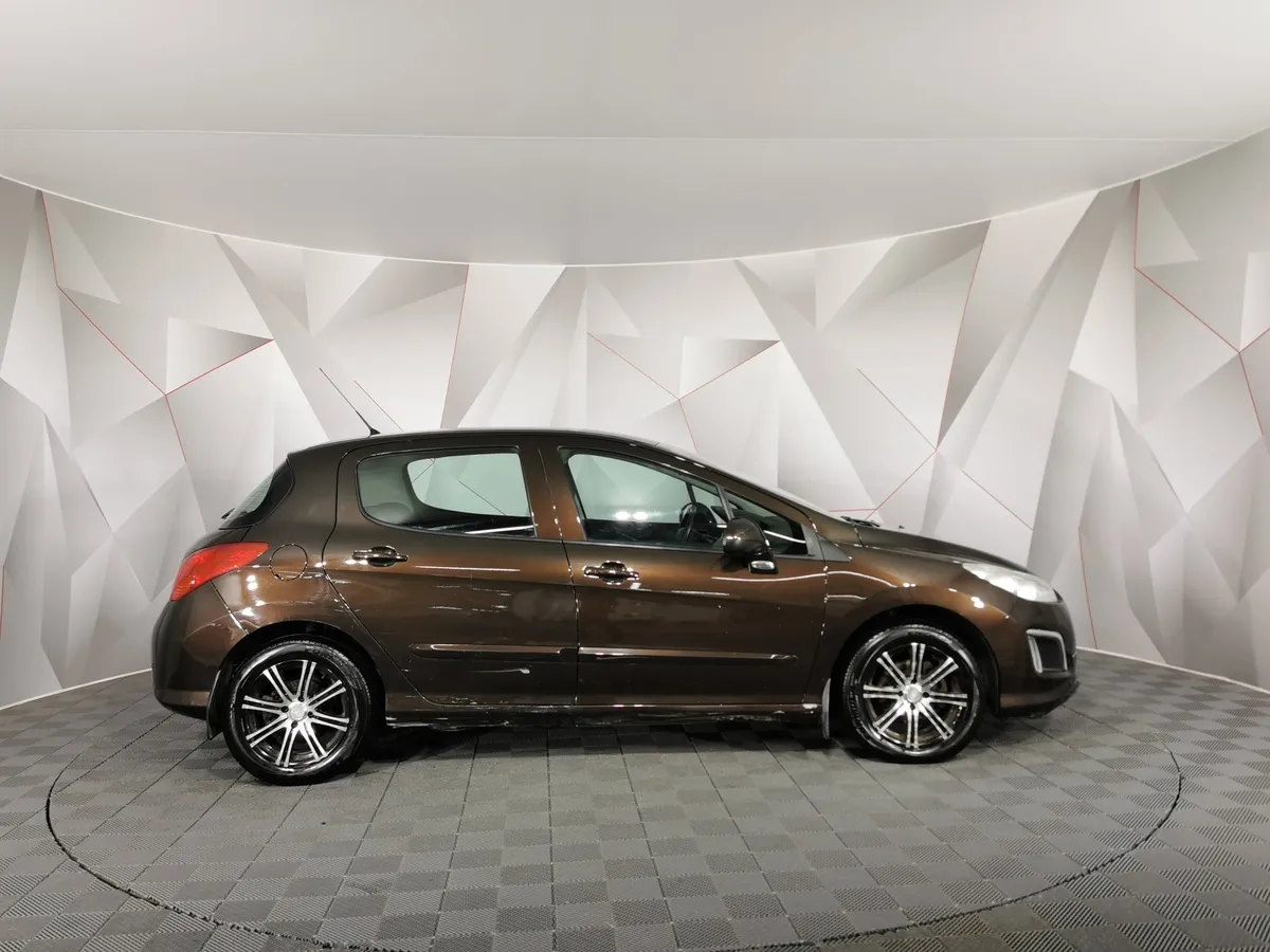 Peugeot 308 1.6 VTi AT (120 л.с.) Коричневый в АВИЛОН. Слайд №6