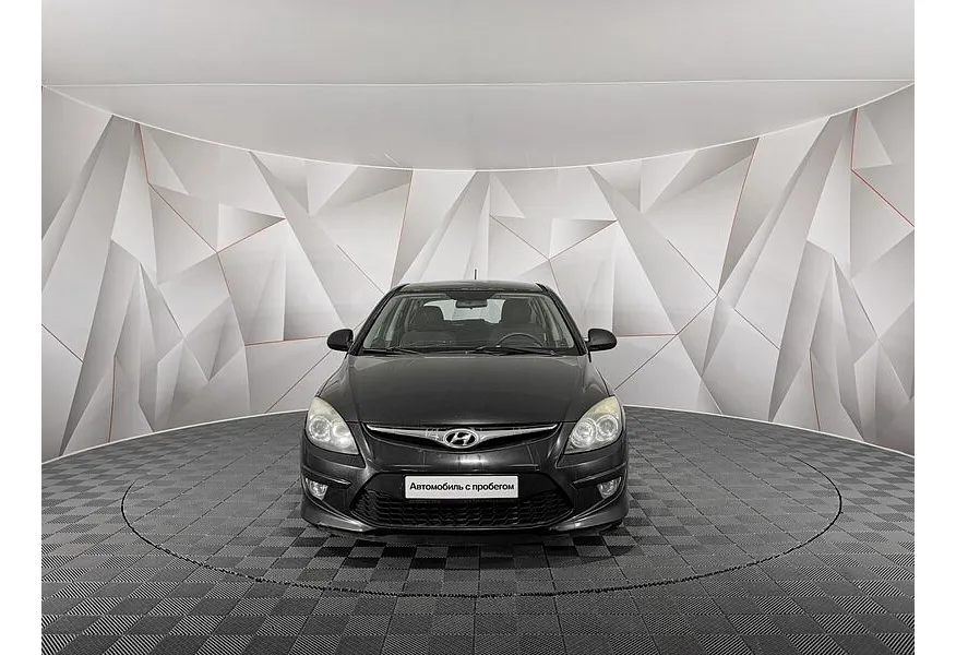 Hyundai i30 1.6 MT (122 л.с.) Черный в АВИЛОН. Слайд №7