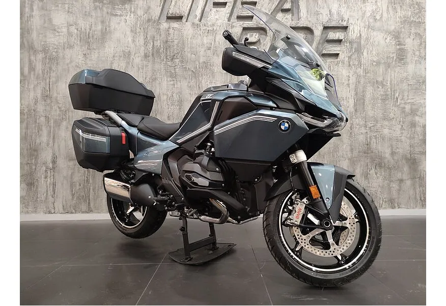 BMW Motorrad R 1300 RT 1300 см³ (145 л.с.) (145) 1300 Зеленый в АВИЛОН. Слайд №2