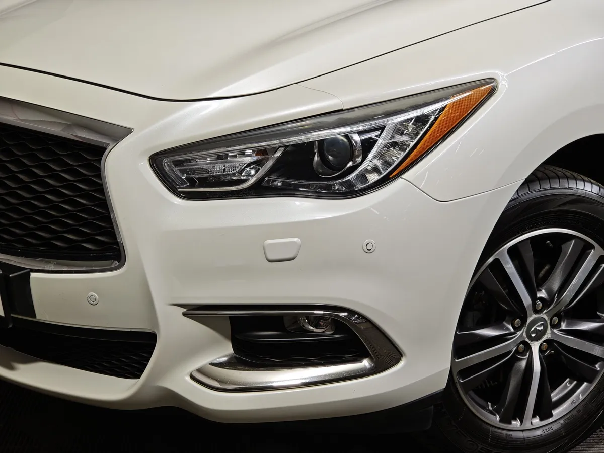 Infiniti QX60 3.5 CVT 4WD (283 л.с.) Premium Белый в АВИЛОН. Слайд №10