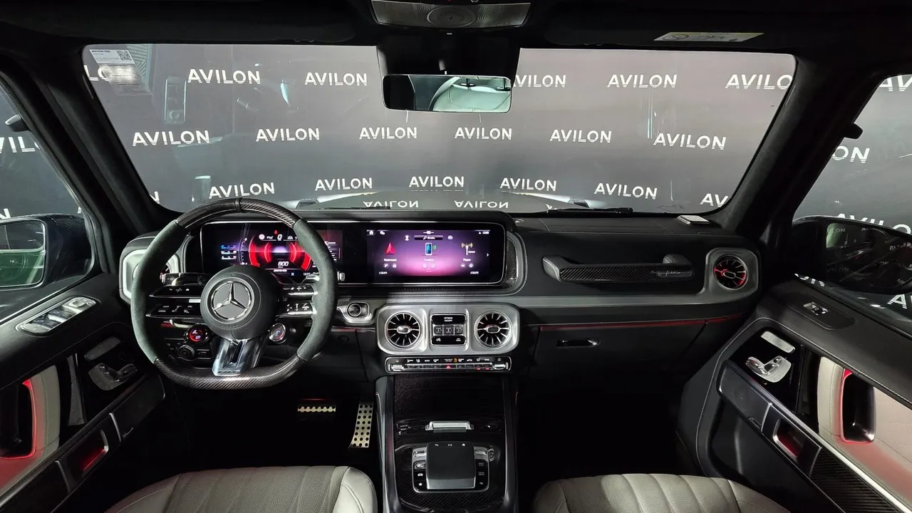 Mercedes-Benz G-Класс G 63 AMG Speedshift 4Matic (585 л.с.) Зеленый в АВИЛОН. Слайд №2