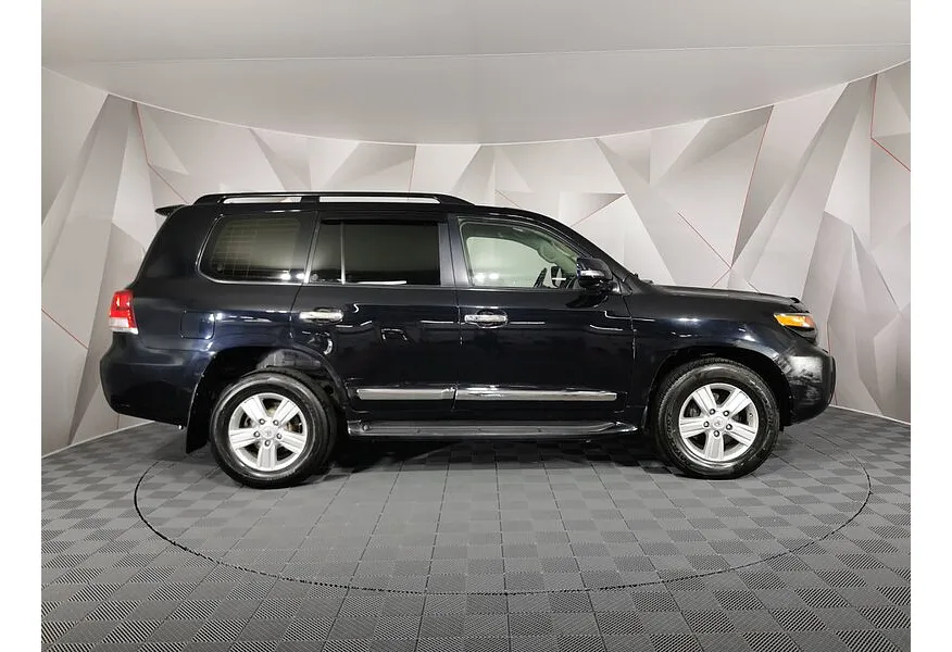 АВИЛОН - Toyota Land Cruiser 4.5 Twin-Turbo D AT 4WD (5 мест) (235 л.с.) Престиж Черный - slide 3