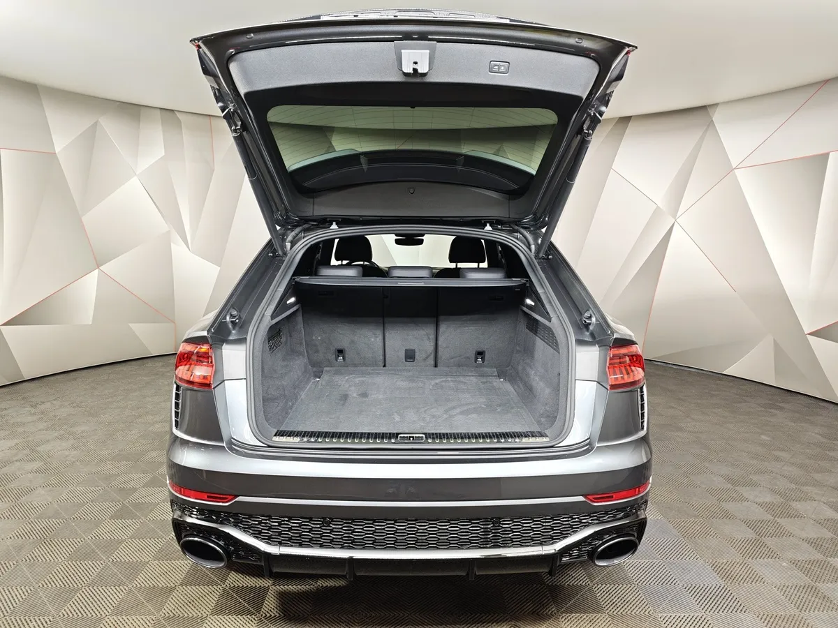 Audi RS Q8 4.0 TFSI tiptronic quattro (600 л.с.) Серебристый в АВИЛОН. Слайд №12