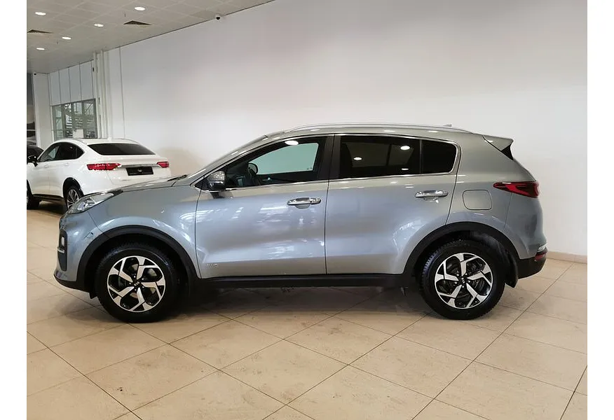 Kia Sportage 2.0 MPI AT 4WD (150 л.с.) Luxe Серый в АВИЛОН. Слайд №5