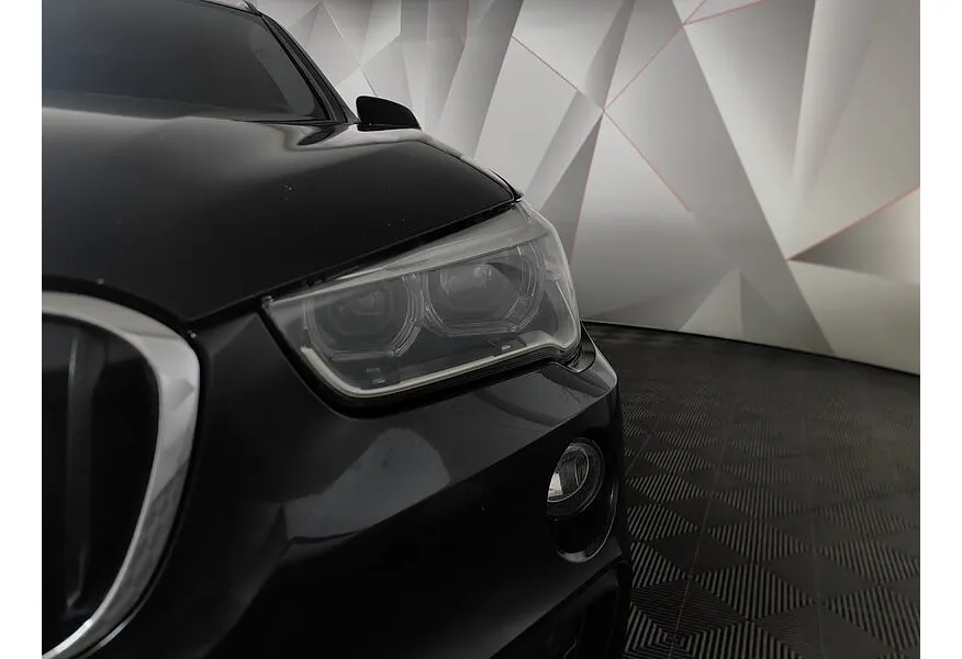 АВИЛОН - BMW X1 20i xDrive Steptronic AT (192 л.с.) M Sport Черный - slide 5