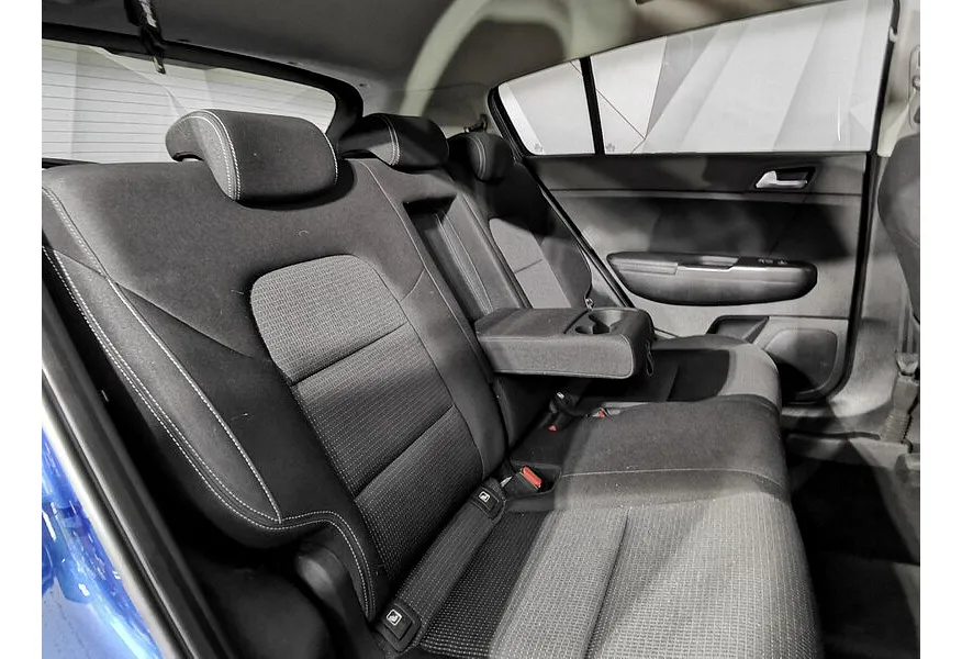 Kia Sportage 2.0 AT (150 л.с.) Luxe Синий в АВИЛОН. Слайд №16
