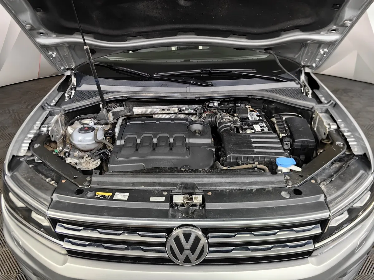 Volkswagen Tiguan 2.0 TDI 4Motion DSG (150 л.с.) OFFROAD Серый в АВИЛОН. Слайд №11