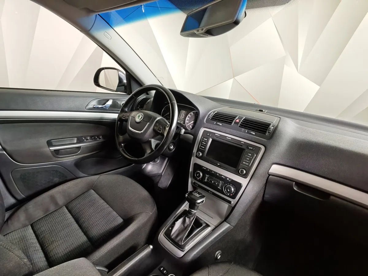 Skoda Octavia 1.4 TSI DSG (122 л.с.) Черный в АВИЛОН. Слайд №13