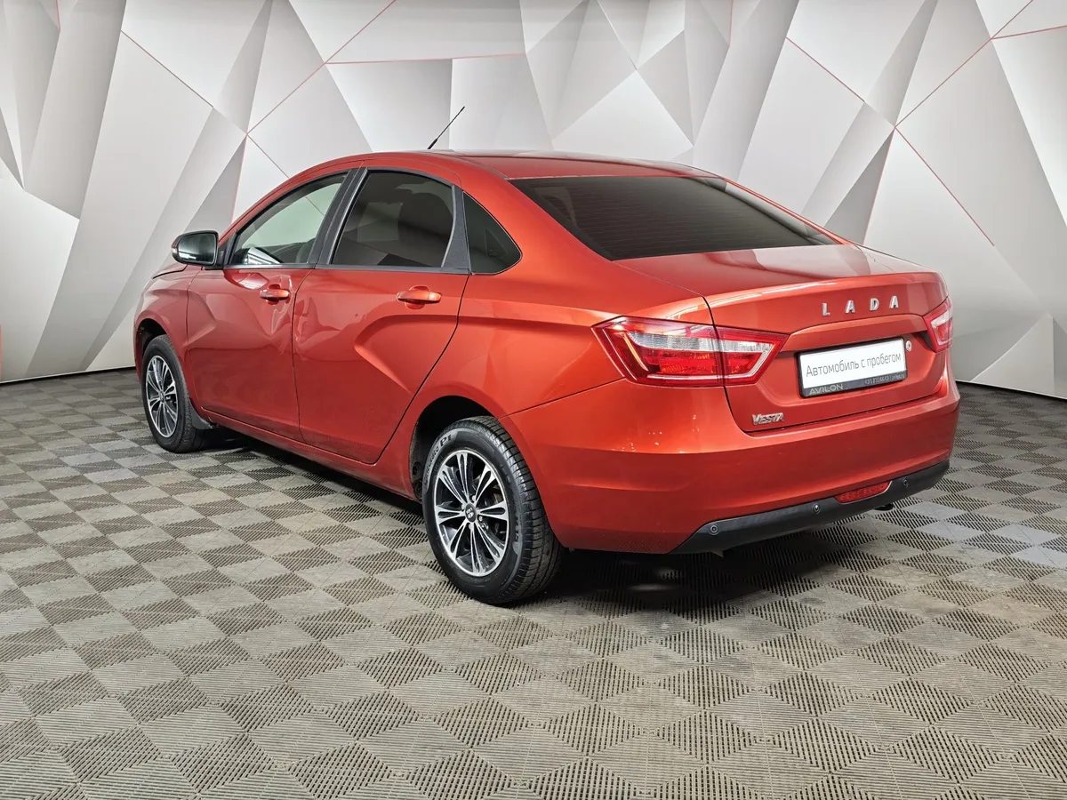 ВАЗ (Lada) Vesta 1.6 MT (106 л.с.) Красный в АВИЛОН. Слайд №3