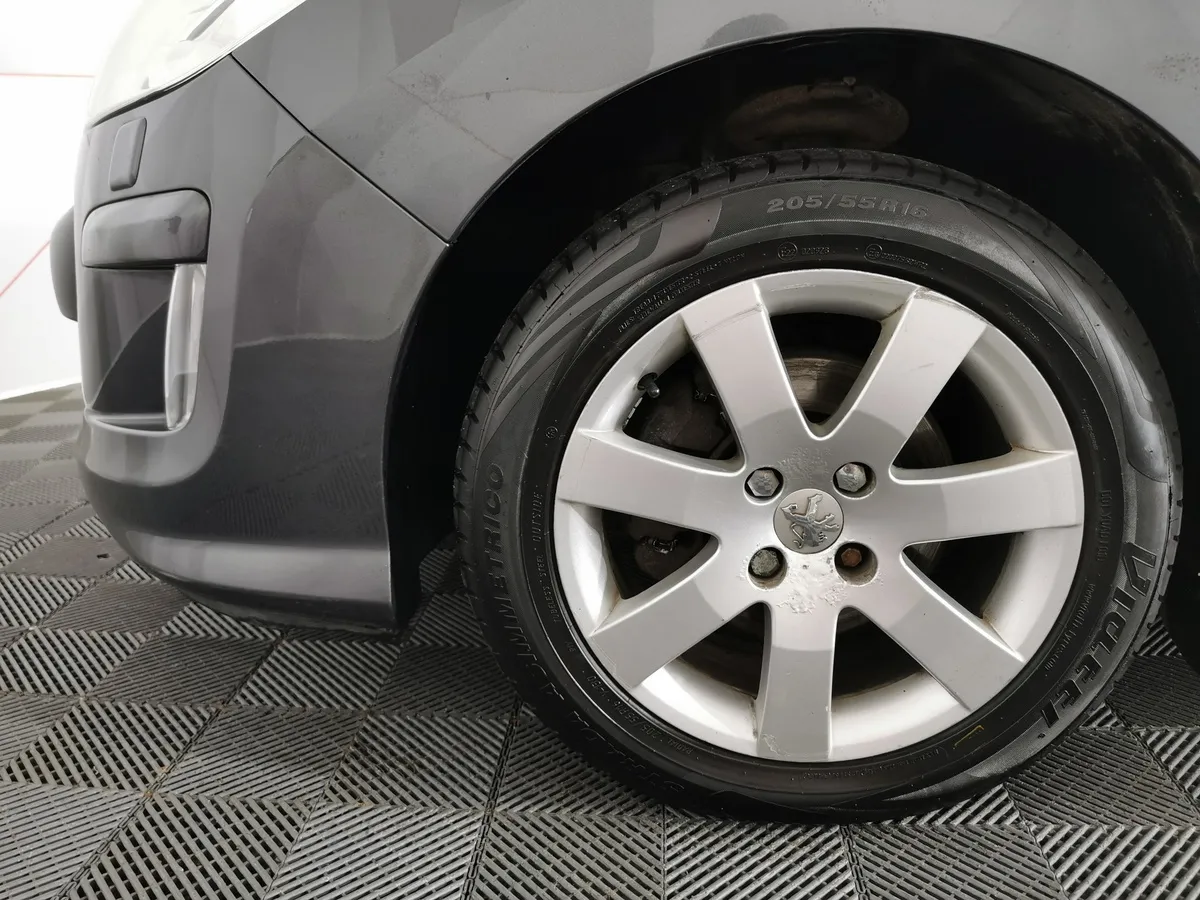 Peugeot 308 1.6 VTi AT (120 л.с.) Серый в АВИЛОН. Слайд №9