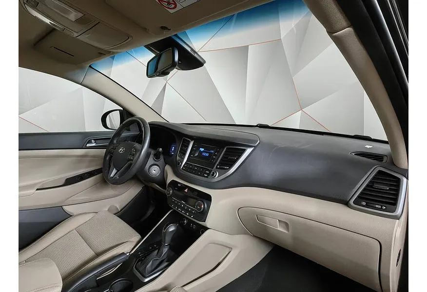 Hyundai Tucson 2.0 AT (150 л.с.) Comfort Черный в АВИЛОН. Слайд №13