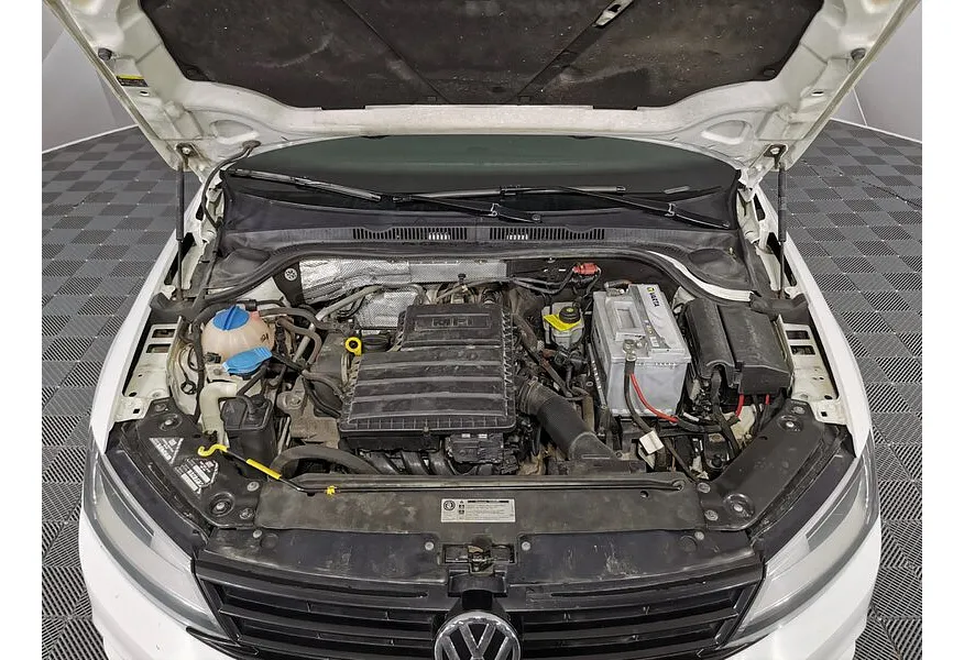 Volkswagen Jetta 1.6 AT (105 л.с.) Comfortline Белый в АВИЛОН. Слайд №11