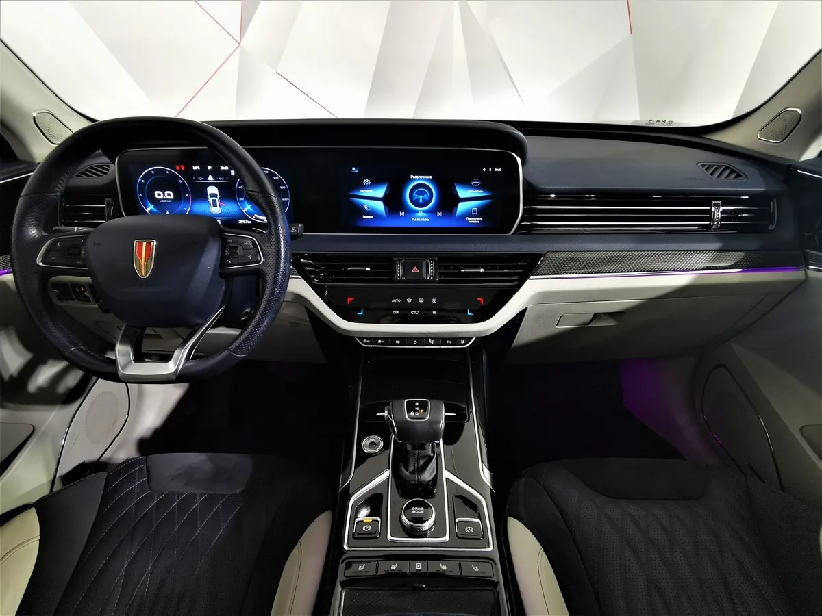 Hongqi HS5 2.0 AT 4WD (224 л.с.) Делюкс Черный в АВИЛОН. Слайд №13