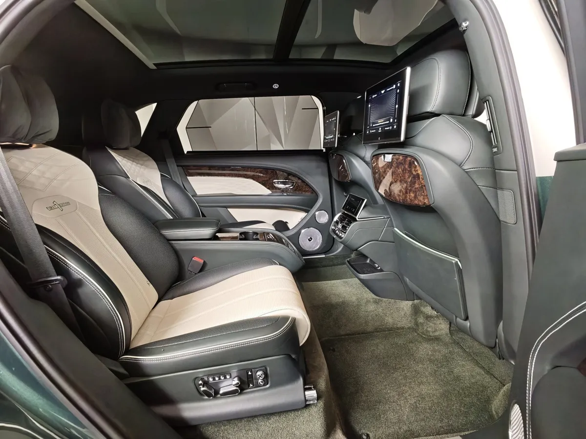 Bentley Bentayga 4.0 AT AWD (550 л.с.) Azure First Edition Комбинированный в АВИЛОН. Слайд №16