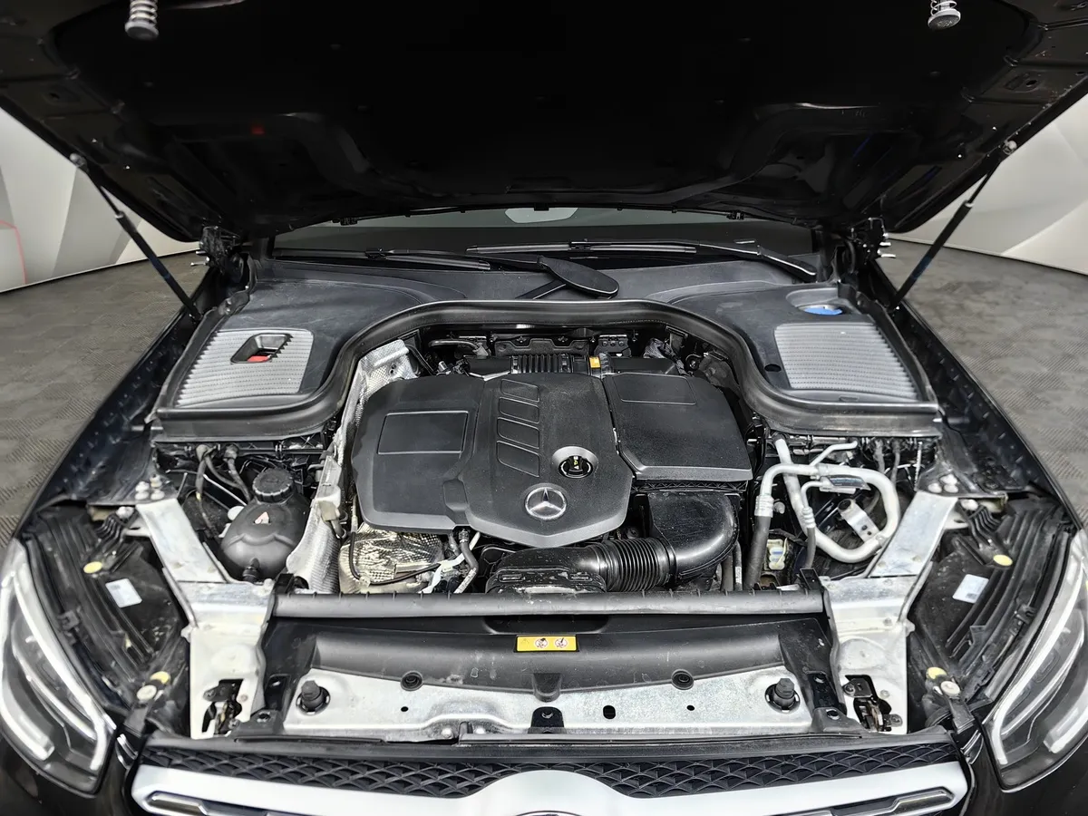 Mercedes-Benz GLC 220 d 9G-TRONIC 4MATIC (194 л.с.) Premium Черный в АВИЛОН. Слайд №11