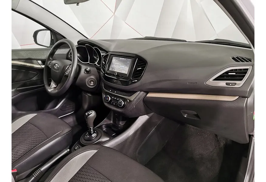 ВАЗ (Lada) Vesta 1.8 AMT (122 л.с.) Белый в АВИЛОН. Слайд №13