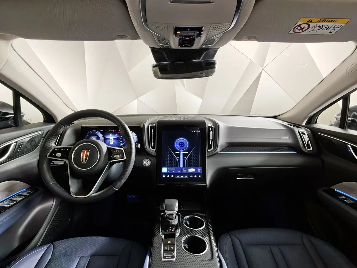 Hongqi HS3 2.0T 8AT 4WD (245 л.с.) Делюкс Серый в АВИЛОН. Слайд №14