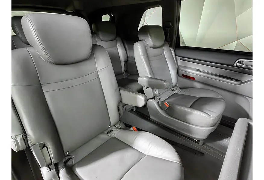 SsangYong Stavic 2.0 D T-tronic 4WD (149 л.с.) Comfort Красный в АВИЛОН. Слайд №17