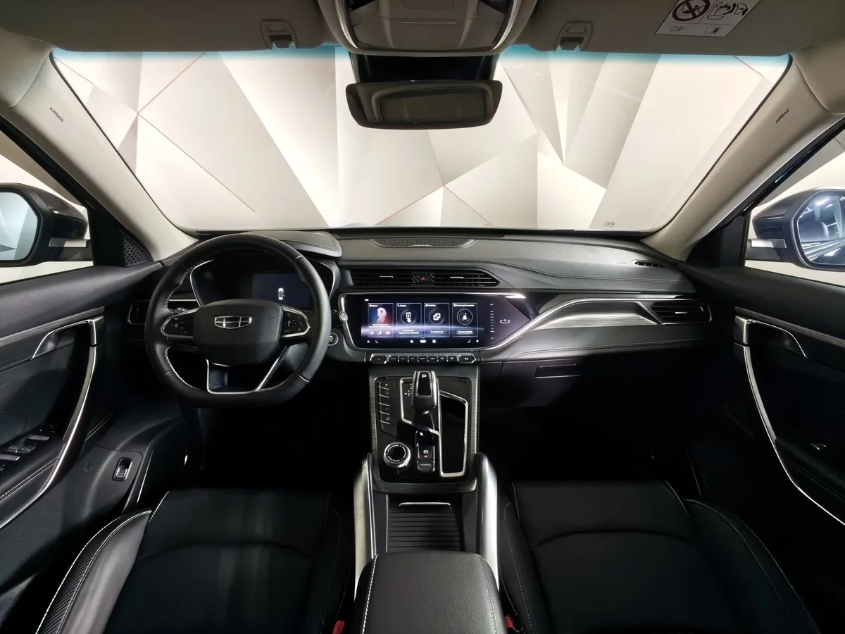 Geely Atlas Pro 1.5T 7DCT AWD (177 л.с.) Flagship Черный в АВИЛОН. Слайд №13