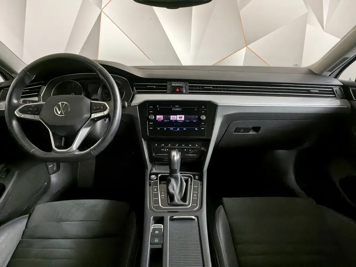 Volkswagen Passat 1.4 TSI DSG (150 л.с.) Business Белый в АВИЛОН. Слайд №13