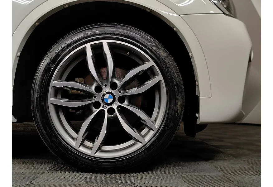 BMW X4 xDrive20d Steptronic (190 л.с.) Белый в АВИЛОН. Слайд №7