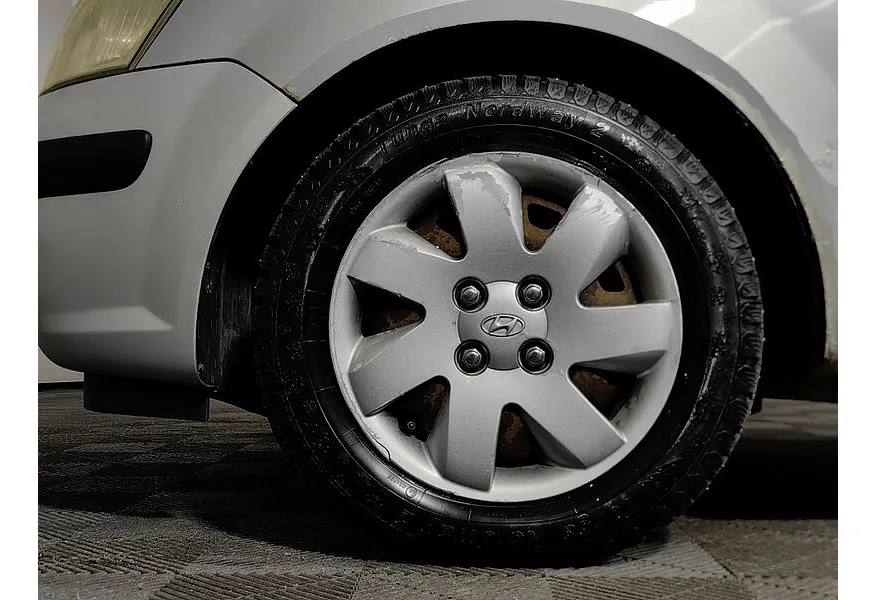 Hyundai Getz 1.3 AT (82 л.с.) Серебристый в АВИЛОН. Слайд №9