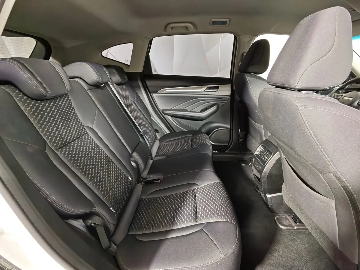 Haval F7 2.0 AT 4WD (190 л.с.) Оптимум Белый в АВИЛОН. Слайд №16