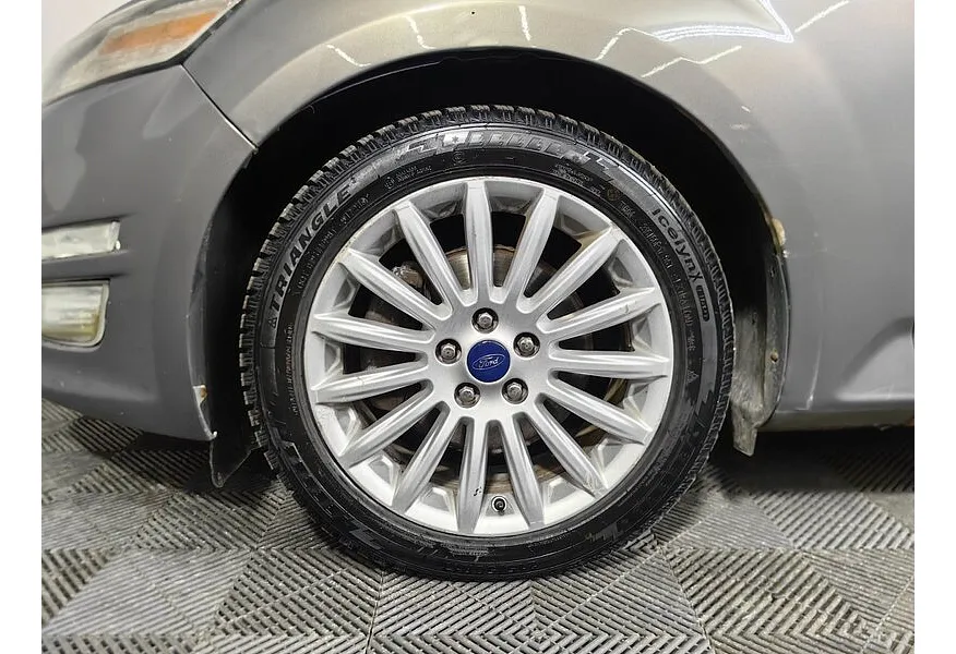 Ford Mondeo 2.0 TDCi DPF AT (140 л.с.) Коричневый в АВИЛОН. Слайд №9