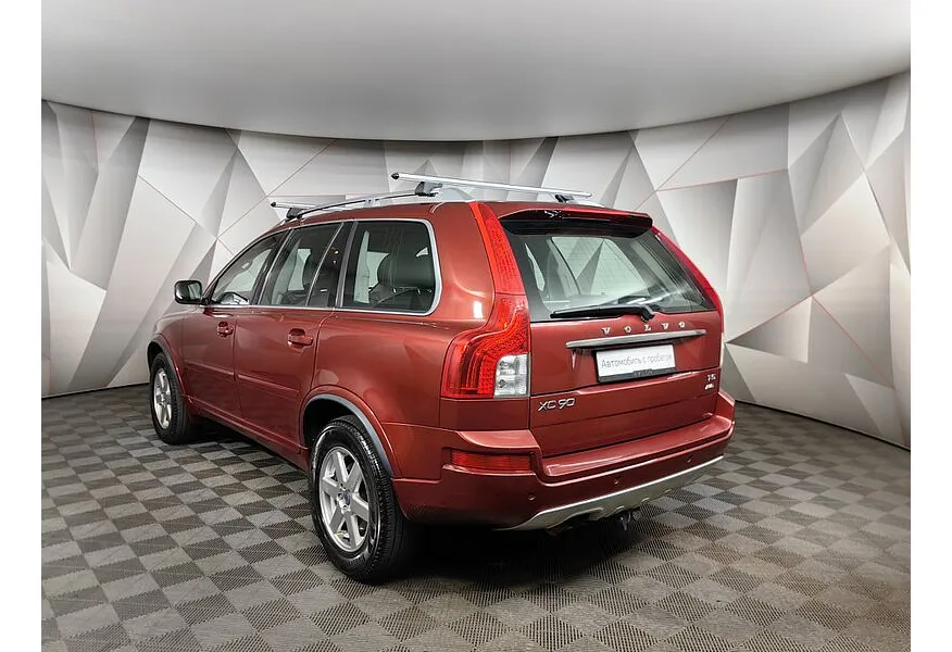 Volvo XC90 2.5 T5 Geartronic AWD (5 мест) (210 л.с.) Красный в АВИЛОН. Слайд №4
